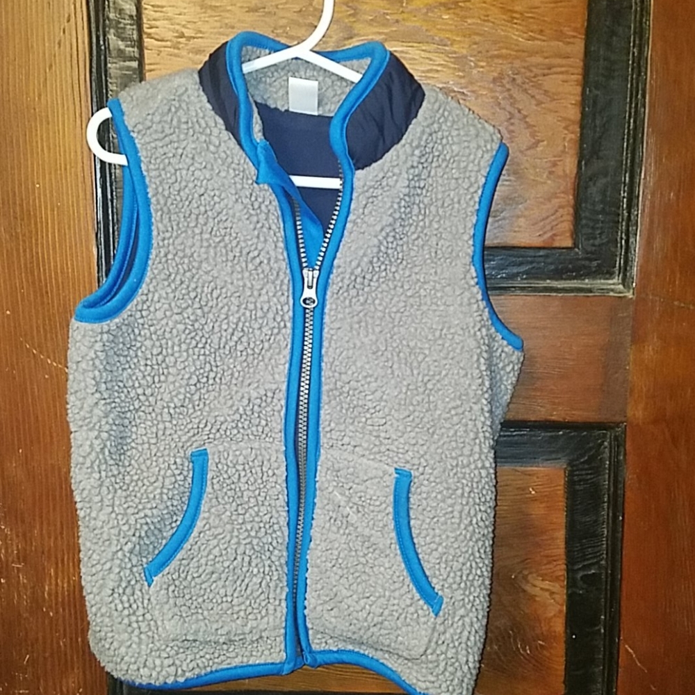 Boys fuzzy vest